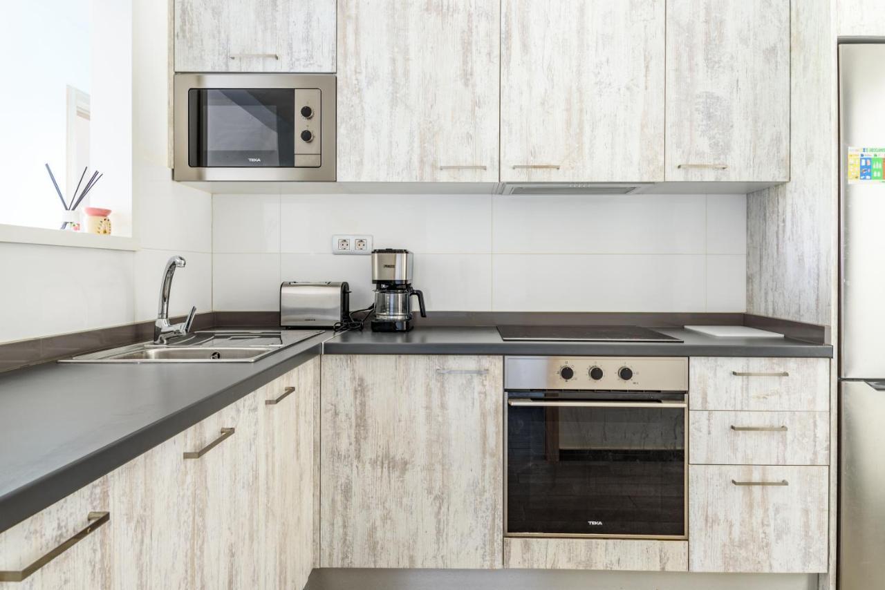 Modern Apartment In Residential Complex With Pools Коста-де-Антигуа Экстерьер фото