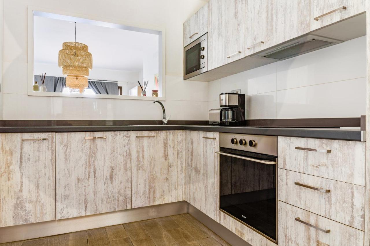 Modern Apartment In Residential Complex With Pools Коста-де-Антигуа Экстерьер фото