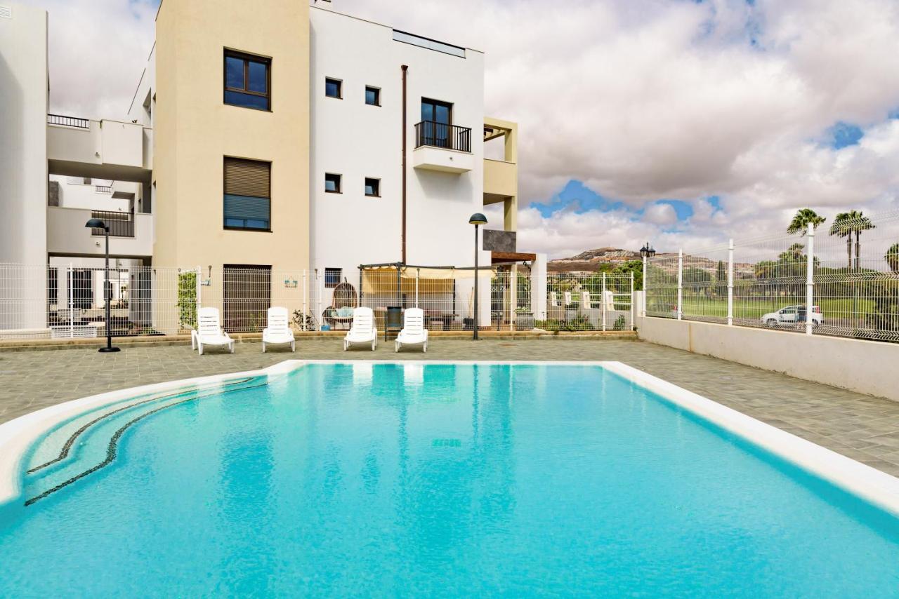 Modern Apartment In Residential Complex With Pools Коста-де-Антигуа Экстерьер фото
